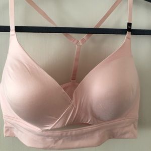 size 34C Victoria's Secret bra
